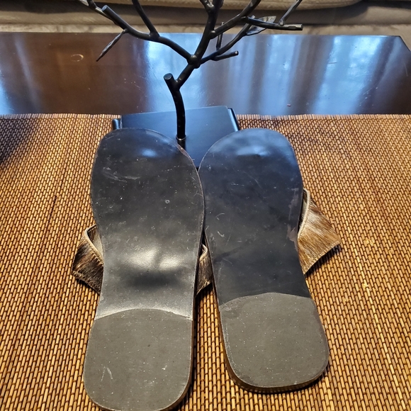 Authentic African  Thongs - Picture 4 of 4